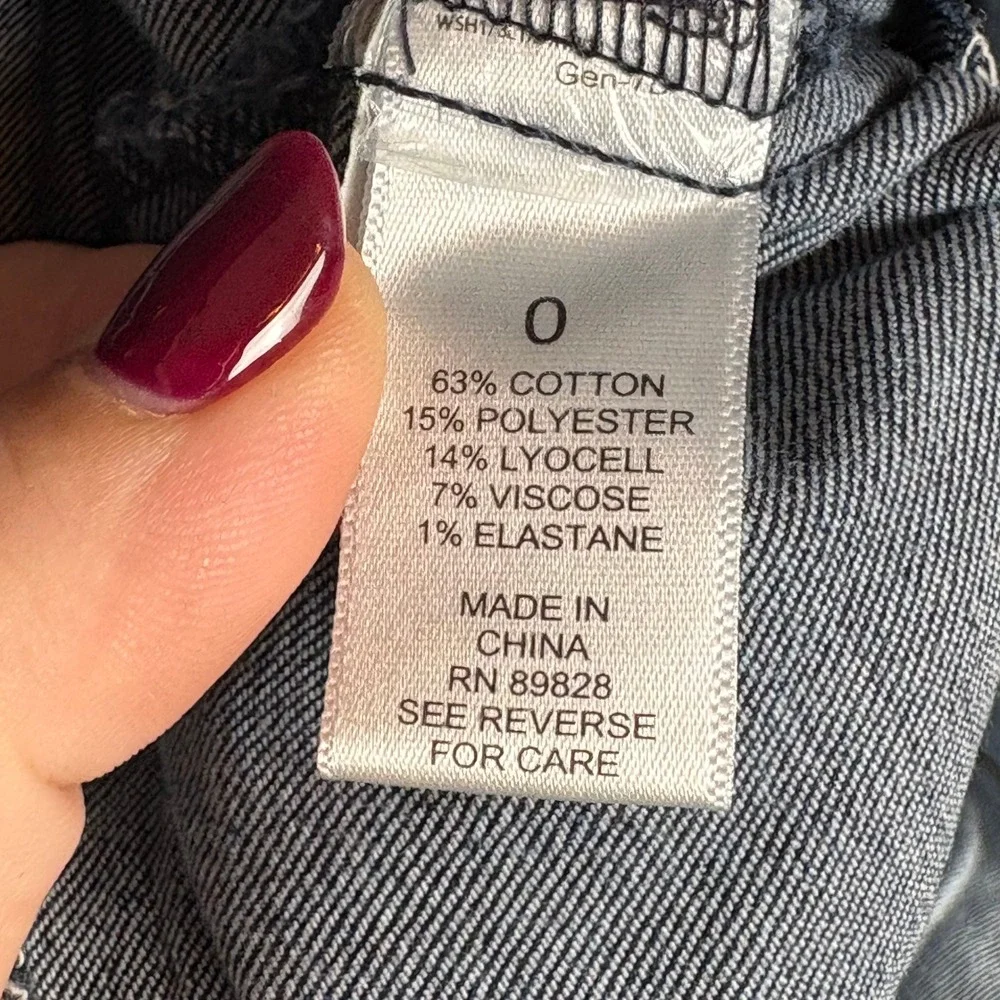 NWT LOGO Lori Goldstein Sz 0 Acid Wash Denim Chore Jacket‎ Frayed Hem Shacket